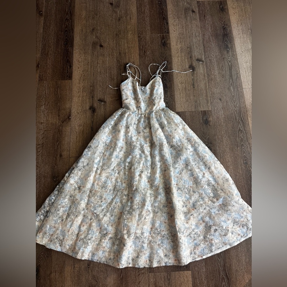 En Saison Floral Spaghetti Strap Dress